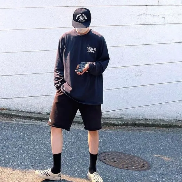 GALLERY DEPT. SOUVENIR L/S TEE Black Basic English Logo Long Sleeves Washed Black S-XL Heavy Washed Vintage Cylindrical Seamless Linen Cotton Fabric